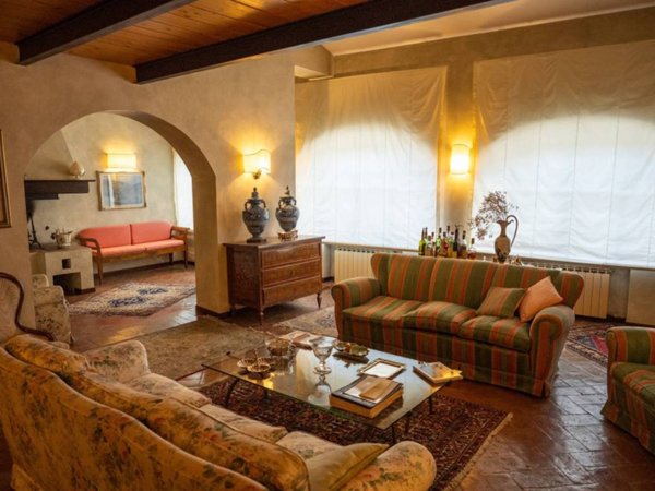 casa indipendente in vendita ad Asciano