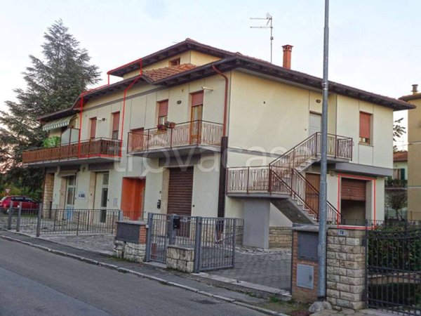 appartamento in vendita ad Asciano