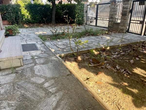 intera palazzina in vendita ad Asciano