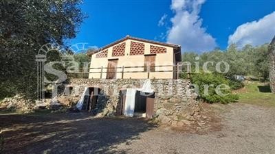 casale in vendita ad Asciano