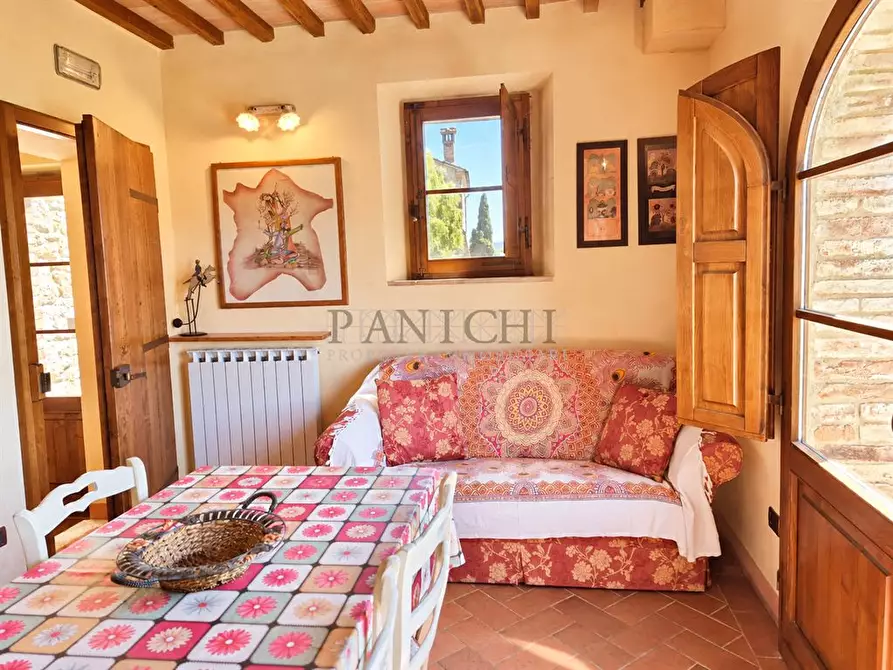 casa indipendente in vendita ad Asciano