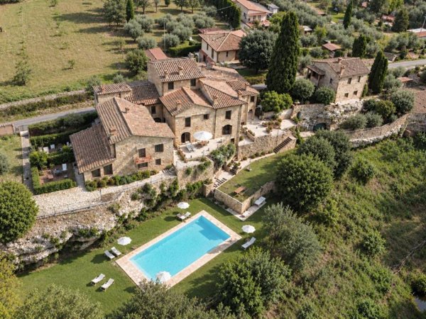 casa indipendente in vendita ad Asciano