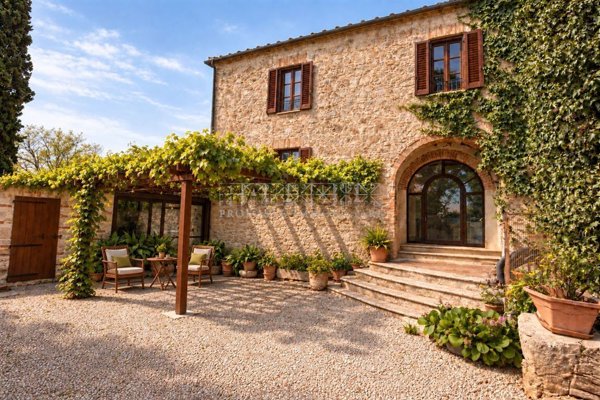 casa indipendente in vendita ad Asciano