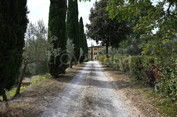 casa indipendente in vendita ad Asciano