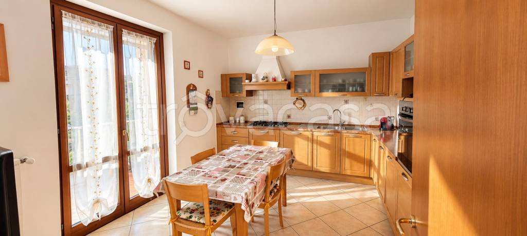 appartamento in vendita ad Asciano