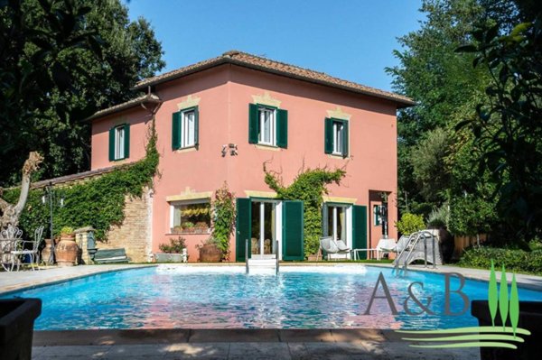 casa indipendente in vendita a Buonconvento