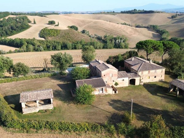 casa indipendente in vendita a Buonconvento