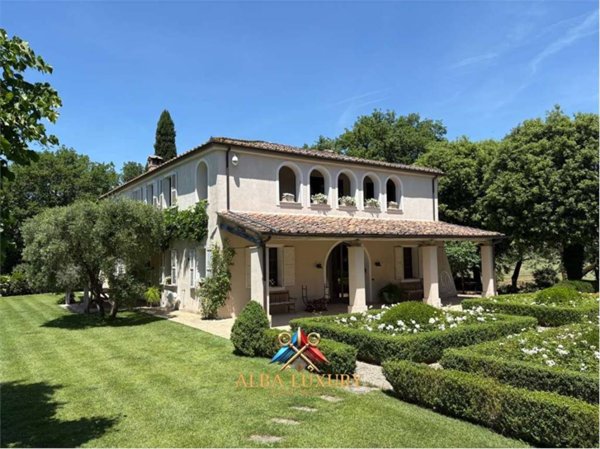 casa indipendente in vendita a Buonconvento in zona Percenna
