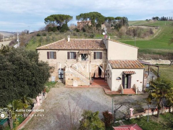 casa indipendente in vendita a Buonconvento