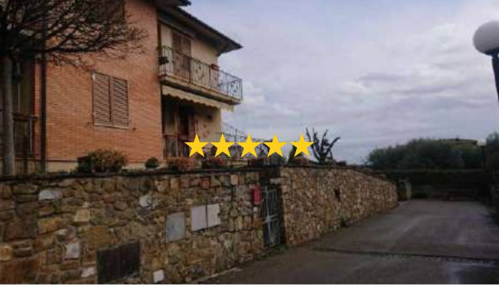 appartamento in vendita a Buonconvento in zona Bibbiano