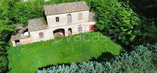 casa indipendente in vendita a Buonconvento