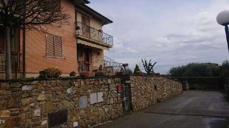 appartamento in vendita a Buonconvento in zona Bibbiano