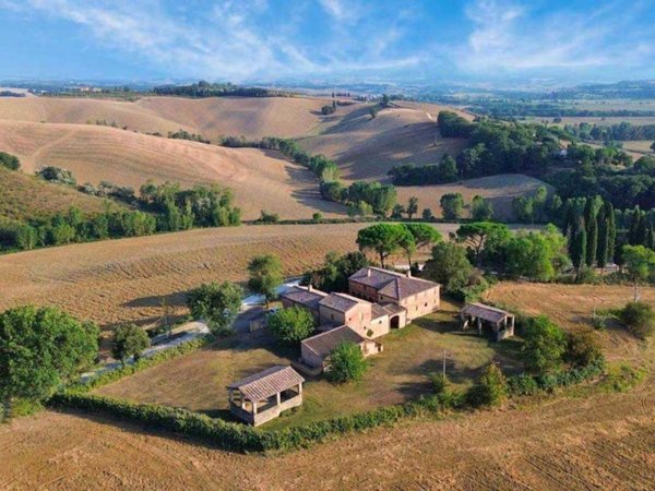 casa indipendente in vendita a Buonconvento