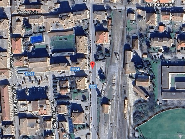 locale commerciale in vendita a Buonconvento