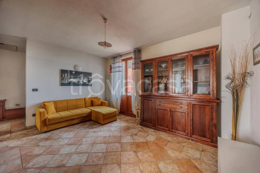 appartamento in vendita a Buonconvento in zona Bibbiano