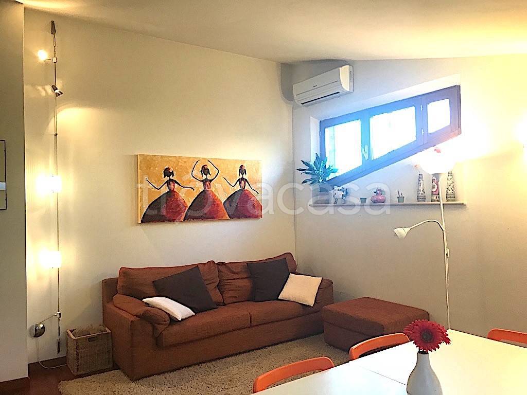 appartamento in vendita a Buonconvento in zona Percenna