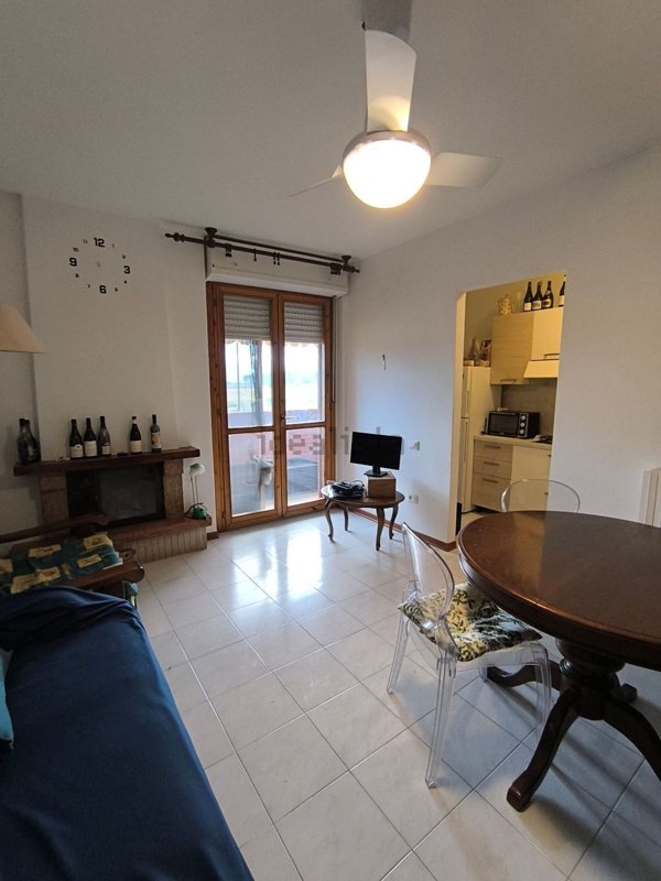 appartamento in vendita a Buonconvento in zona Percenna