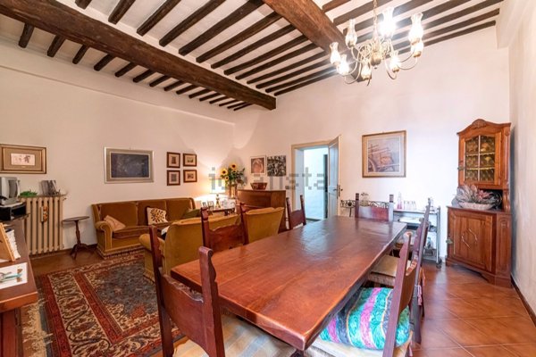 appartamento in vendita a Buonconvento in zona Percenna