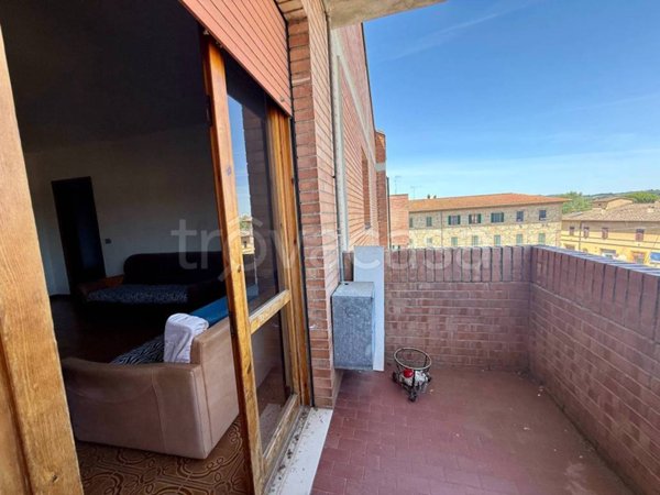 appartamento in vendita a Buonconvento in zona Percenna