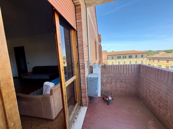 appartamento in vendita a Buonconvento in zona Percenna