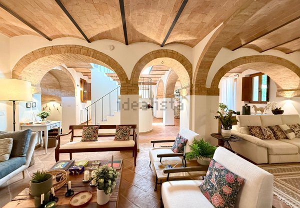 casa indipendente in vendita a Buonconvento