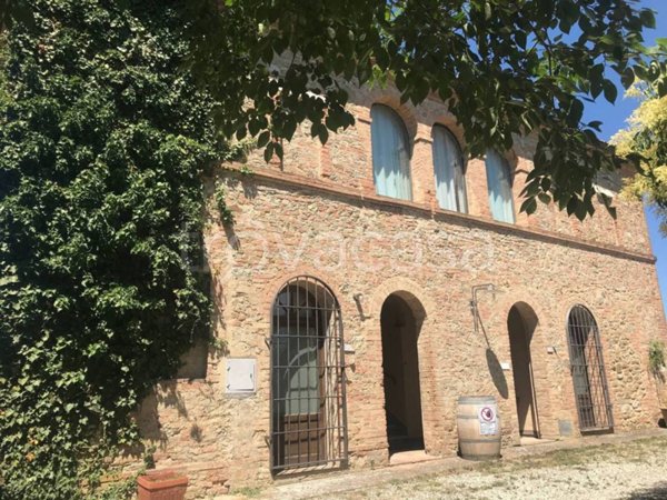 casa indipendente in vendita a Buonconvento in zona Bibbiano