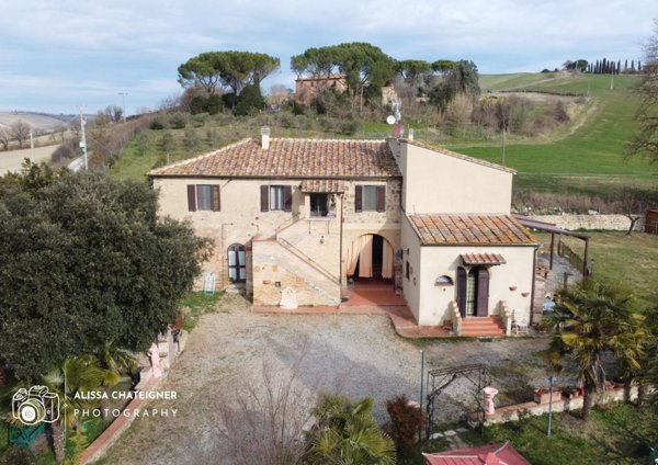appartamento in vendita a Buonconvento in zona Percenna