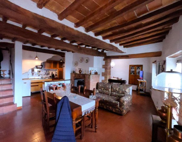 appartamento in vendita a Casole d'Elsa