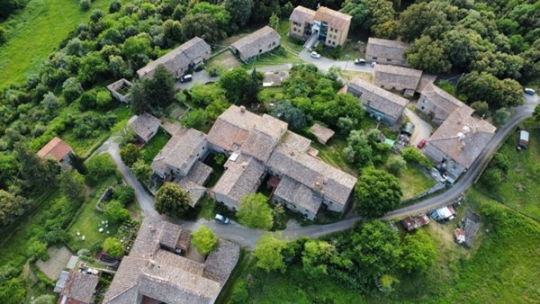 casa indipendente in vendita a Casole d'Elsa