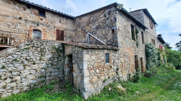 casa indipendente in vendita a Casole d'Elsa