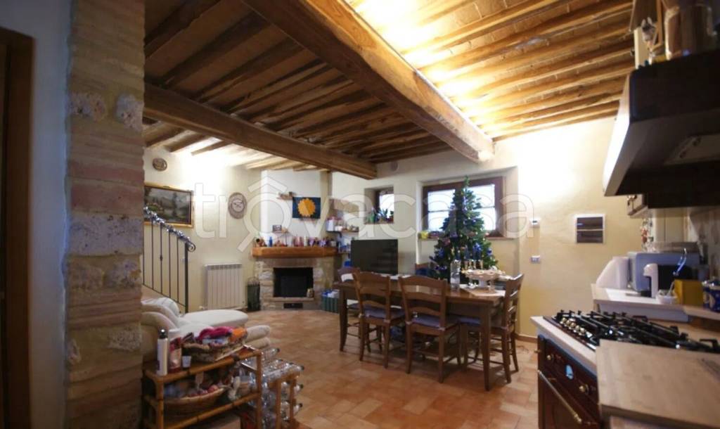 quadrivano in vendita a Casole d'Elsa