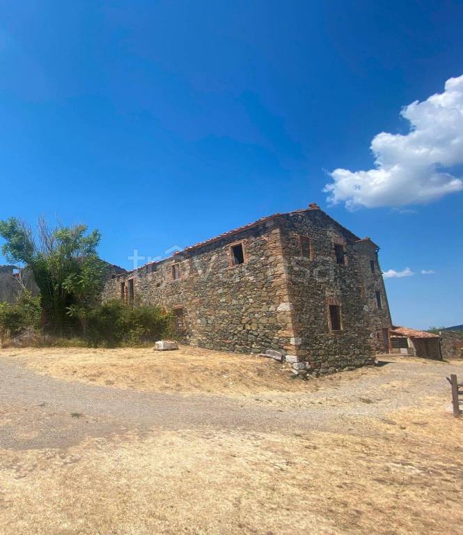 casa indipendente in vendita a Casole d'Elsa