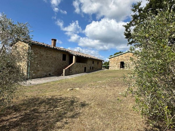 casa indipendente in vendita a Casole d'Elsa