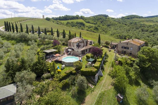casa indipendente in vendita a Casole d'Elsa