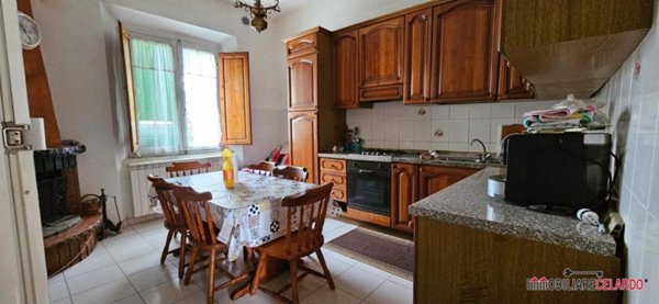 casa indipendente in vendita a Casole d'Elsa