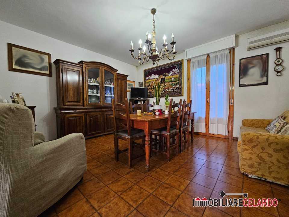appartamento in vendita a Casole d'Elsa