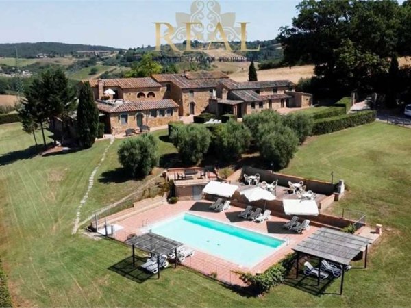 casa indipendente in vendita a Casole d'Elsa