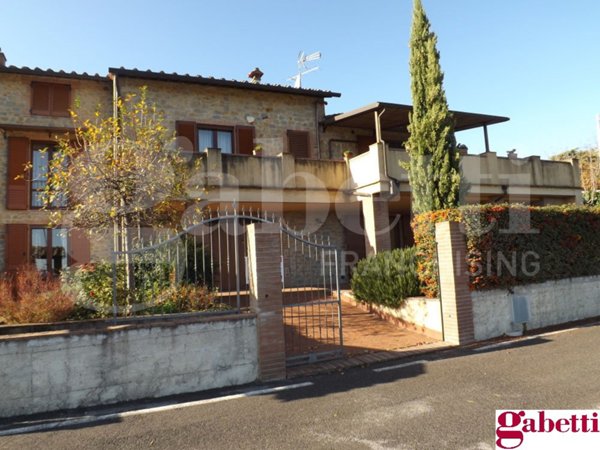 appartamento in vendita a Casole d'Elsa
