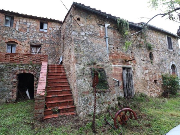 casa indipendente in vendita a Casole d'Elsa