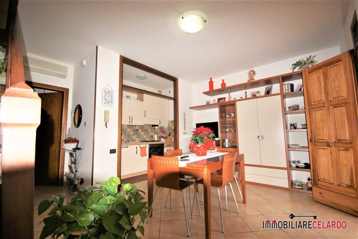 appartamento in vendita a Casole d'Elsa