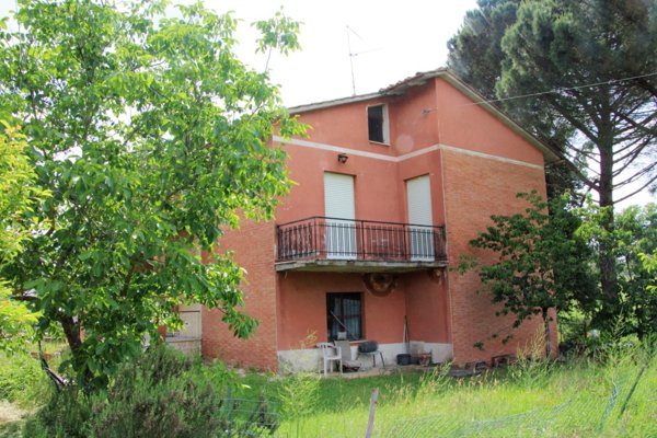 casa indipendente in vendita a Casole d'Elsa