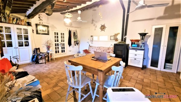 appartamento in vendita a Casole d'Elsa