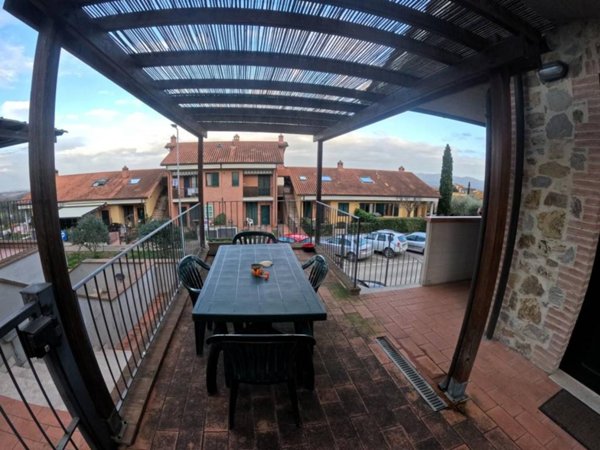 appartamento in vendita a Casole d'Elsa