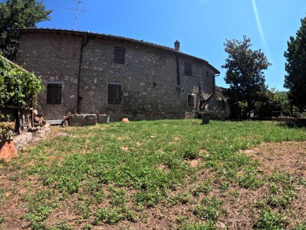 appartamento in vendita a Casole d'Elsa