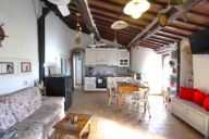 appartamento in vendita a Casole d'Elsa