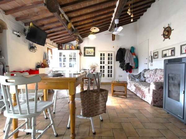 appartamento in vendita a Casole d'Elsa