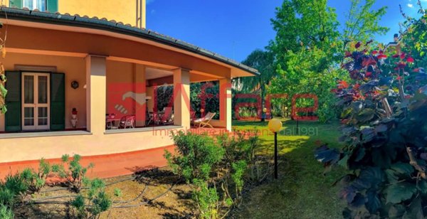 casa indipendente in vendita a Casole d'Elsa
