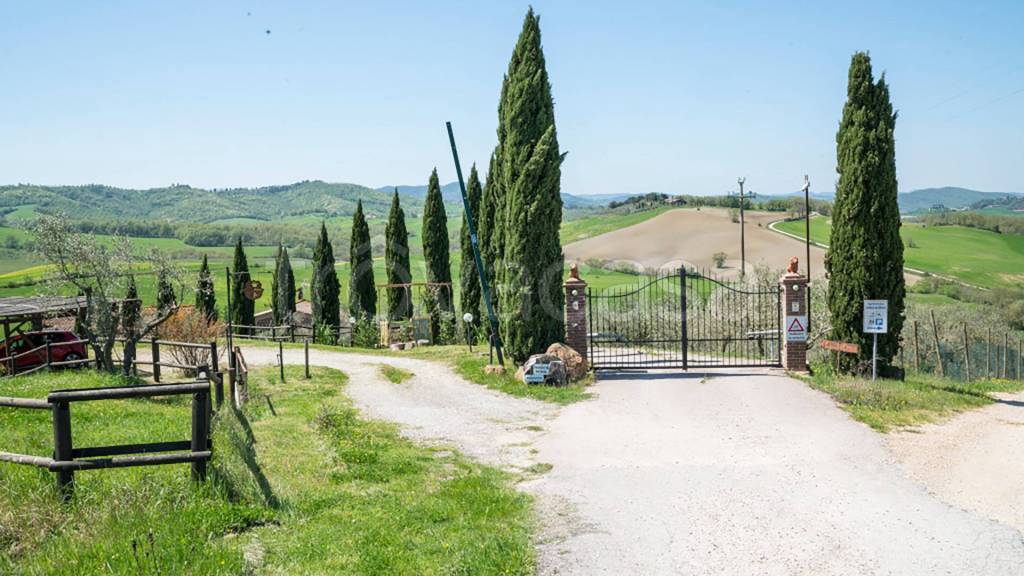 casa indipendente in vendita a Casole d'Elsa