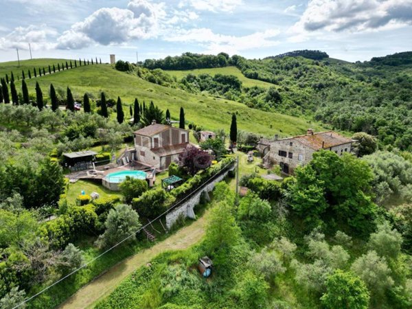 casa indipendente in vendita a Casole d'Elsa