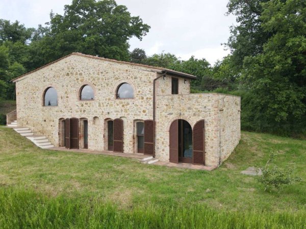 casa indipendente in vendita a Casole d'Elsa